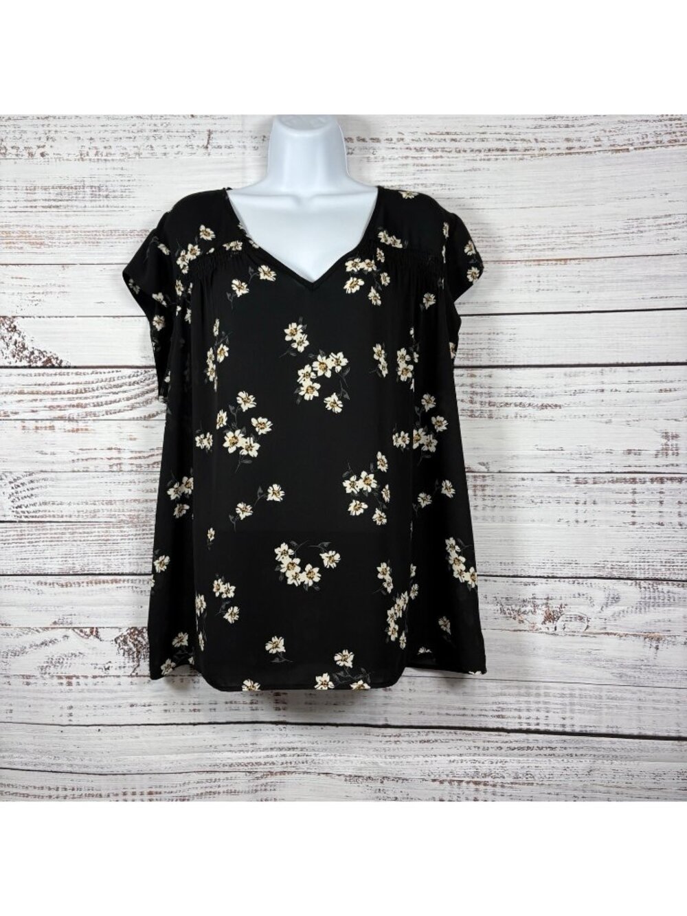 Les Serein Black Floral V Neck Semi Sheer Cap Sleeve Blouse